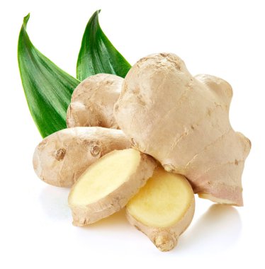 Ginger bir beyazın üzerinde izole edilmiş