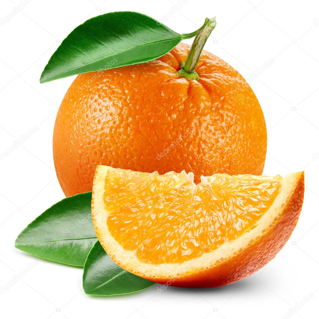 orange fruits with leaf