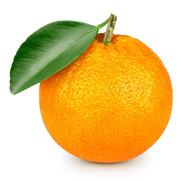 Naranja madura aislada — Foto de Stock