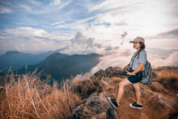 Hiker on color Sienna Blue two tone — Stock Photo, Image