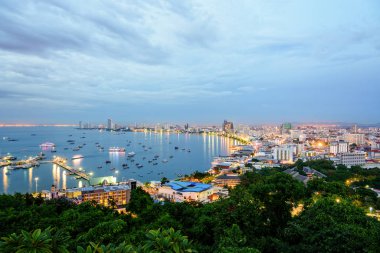 Pattaya City, Tayland 'da gün batımı simgesi.