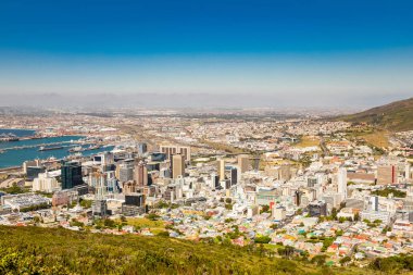 Cape Town Liman ve Central Business Dist 'in yüksek görünümü