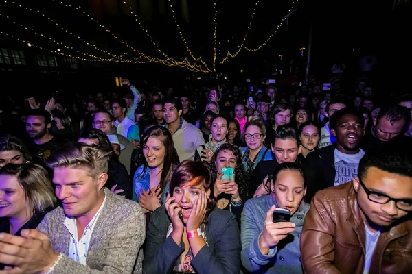 Johannesburg South Africa Квітня 2014 Натовп Молодих Людей Божеволіє Концерті — стокове фото