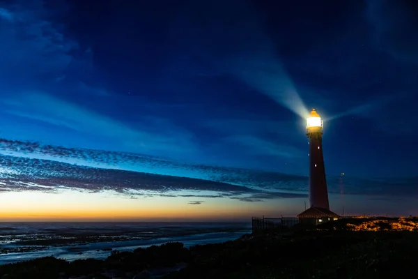 Faro Slangkop Cerca Ciudad Kommetjie Ciudad Del Cabo Sudáfrica Atardecer — Foto de Stock