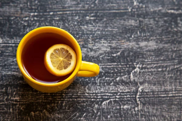 Xícara Chá Preto Com Limão — Fotografia de Stock