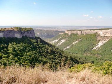 Kırım Dağları eteklerinde