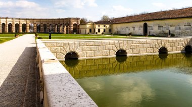 Saray 'ın iç avlusunda