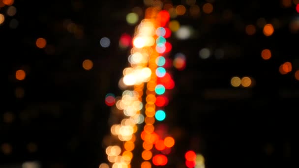 Disparo estacionario de tráfico de bokeh en San Francisco por la noche — Vídeos de Stock