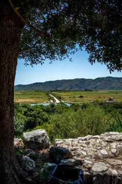 Butrint, Arnavutluk, yüksek açılı park bahar manzarası