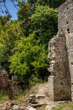 Arnavutluk 'taki Butrint Ulusal Parkı Arkeoloji Harabeleri