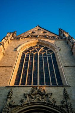 Aalst Kilisesi, Belçika, güzel bir öğleden sonra.