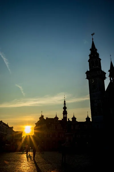 O pôr-do-sol, Aalst praça principal — Fotografia de Stock