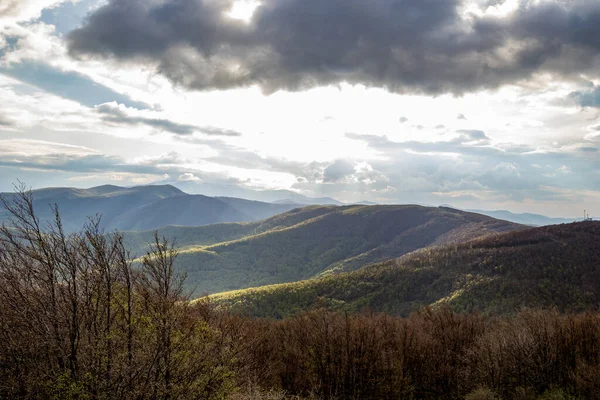 Драматический вид с памятника Шипка, Болгария — стоковое фото