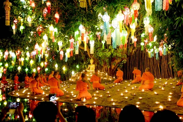 清迈, 泰国-11月5日: 新年节, 佛教僧侣 f — 图库照片