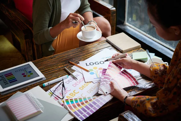 Designers working with color palette — Stock Photo, Image