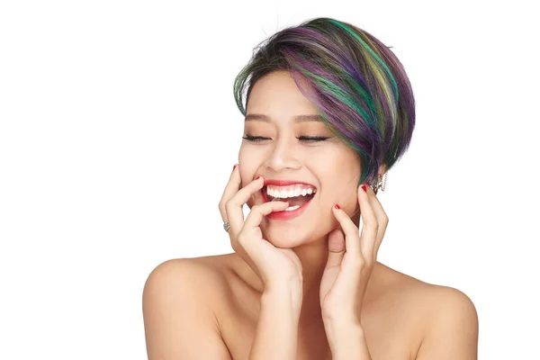 Vietnamese jonge vrouw lachen — Stockfoto