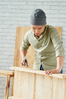 marangoz ahşap masa üstü yapma