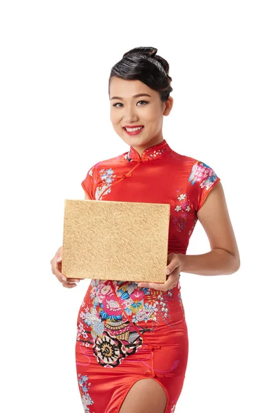 Женщина в традиционном китайском костюме — стоковое фото