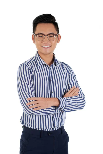Sorrindo Confiante Jovem Empresário Braços Cruzados — Fotografia de Stock