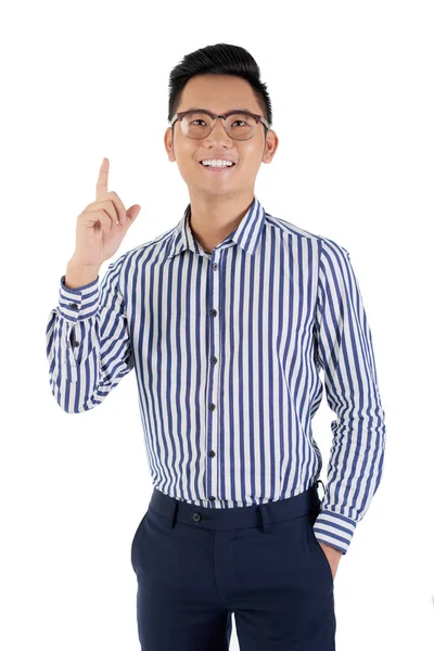 Junger Geschäftsmann Brille Hebt Den Zeigefinger Als Eine Idee Hat — Stockfoto