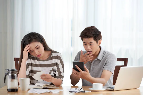 Young Asian Couple Feeling Frustrated While Calculating Bills Tax Expenses — Stock Photo, Image