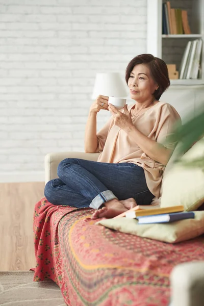 Vietnamese Mature Woman Having Moment Rest Cup Tea — Stock Photo, Image