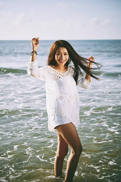 Portrait Happy Very Beautiful Girl Enjoying Her Time Beach — Stock Photo, Image