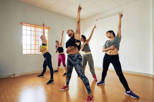 Donne Che Praticano Coreografia Hip Hop Studio Danza — Foto Stock