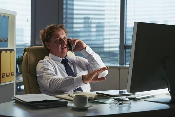 Businessman Calling Colleague Phone — Stock Photo, Image