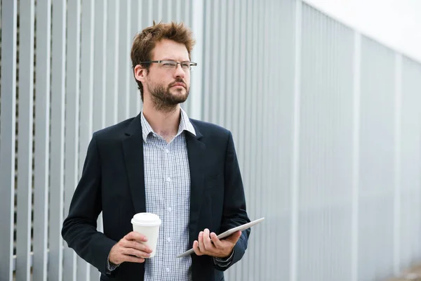 Portrait Serious Businessman Digital Tablet Coffee Cup — Stock Photo, Image