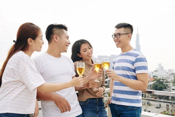 Group Coworkers Standing Rooftop Office Clinking Champange Glasses — Stock Photo, Image