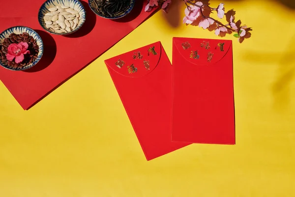 Flatlay Tet Celebration Table Lucky Money Envelopes Bowls Various Seeds — Stock Photo, Image