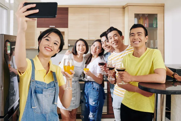 Beautiful Young Vietnamese Woman Glass Orange Juice Taking Selfie Her — Stock Photo, Image