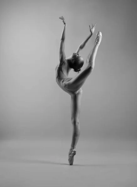 Bailarina Dançando Sapatos Pointe — Fotografia de Stock