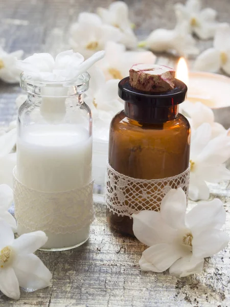 Natürliche florale Kosmetik — Stockfoto