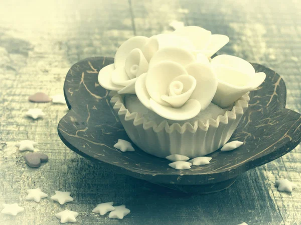 cupcake vintage bir aranjman