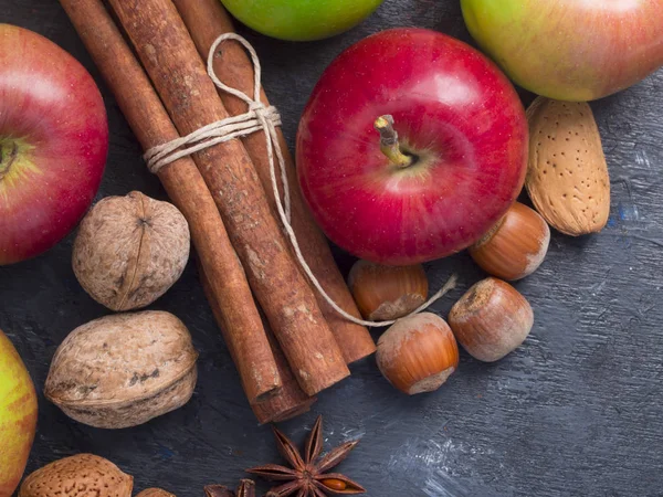 taze ve sağlıklı elma