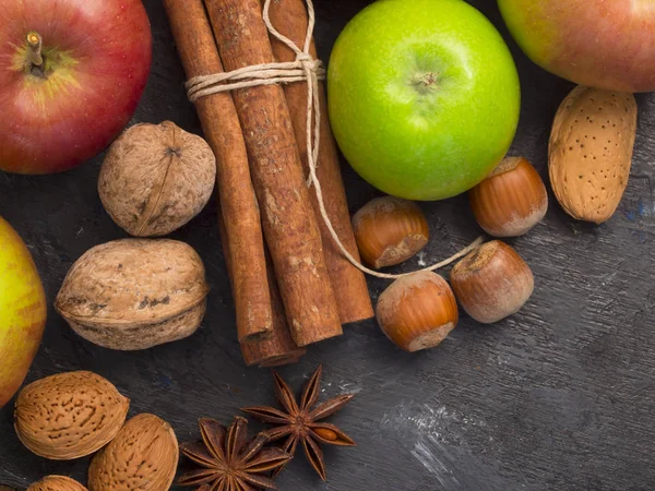 taze ve sağlıklı elma