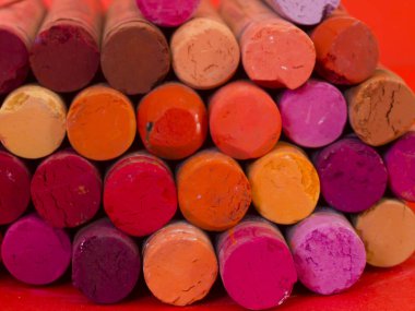 renkli sanatsal boya kalemi, portre