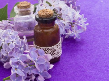 Natura kozmetik Eflatun çiçekli