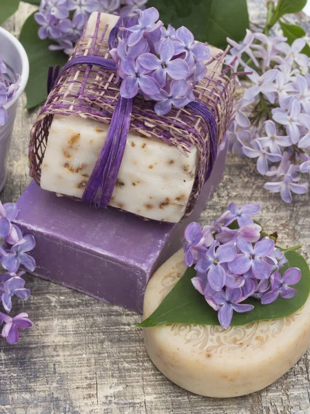 Natura Cosmetics Lilac Flowers — Stock Photo, Image