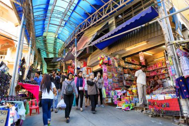 Mae Sai sokak pazarı