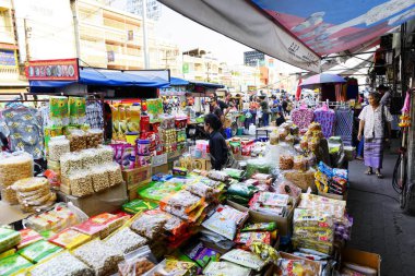  Mae Sai sokak pazarı.