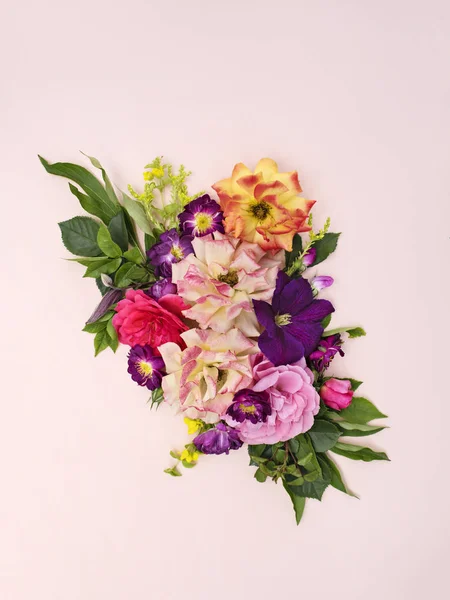 Çiçek Sanat kompozisyon.