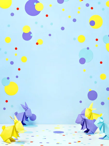 Easter bunnies and confetti. — 스톡 사진