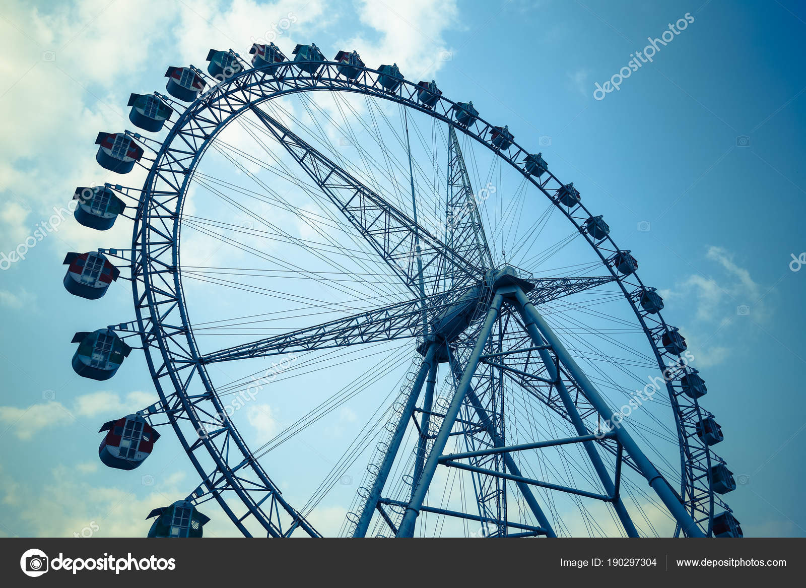 Ferris Wheel Background Stock Photo Image By C Chenyinhong1960 Yahoo Com 190297304