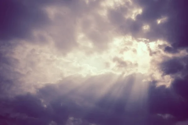 Nubes Luces Fondo Imágenes de stock libres de derechos