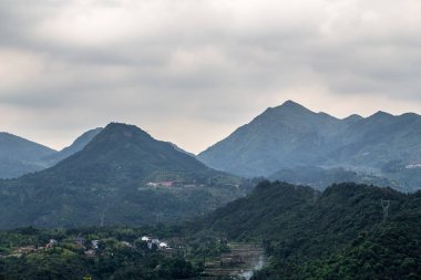 Dağlar manzara arka plan