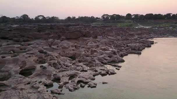 Samphanbok Grand Canyon da Ásia. Mekong região na província de Ubon Ratchathani Tailândia — Vídeo de Stock