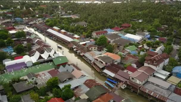 Ampawa plovoucí trh, Samutsongkhram, Thajsko. — Stock video